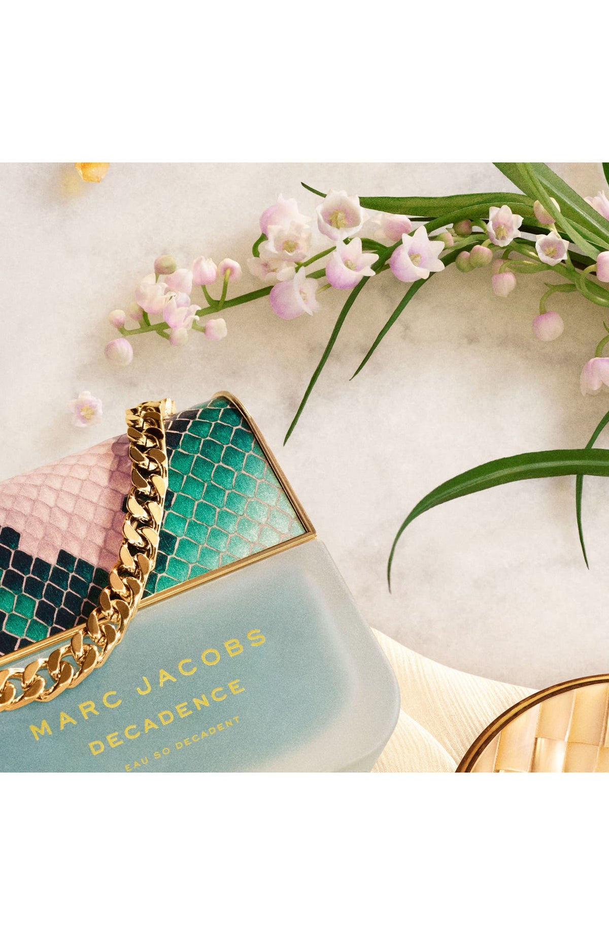 Marc Jacobs Decadence Eau De parfum selling 3.4 Oz